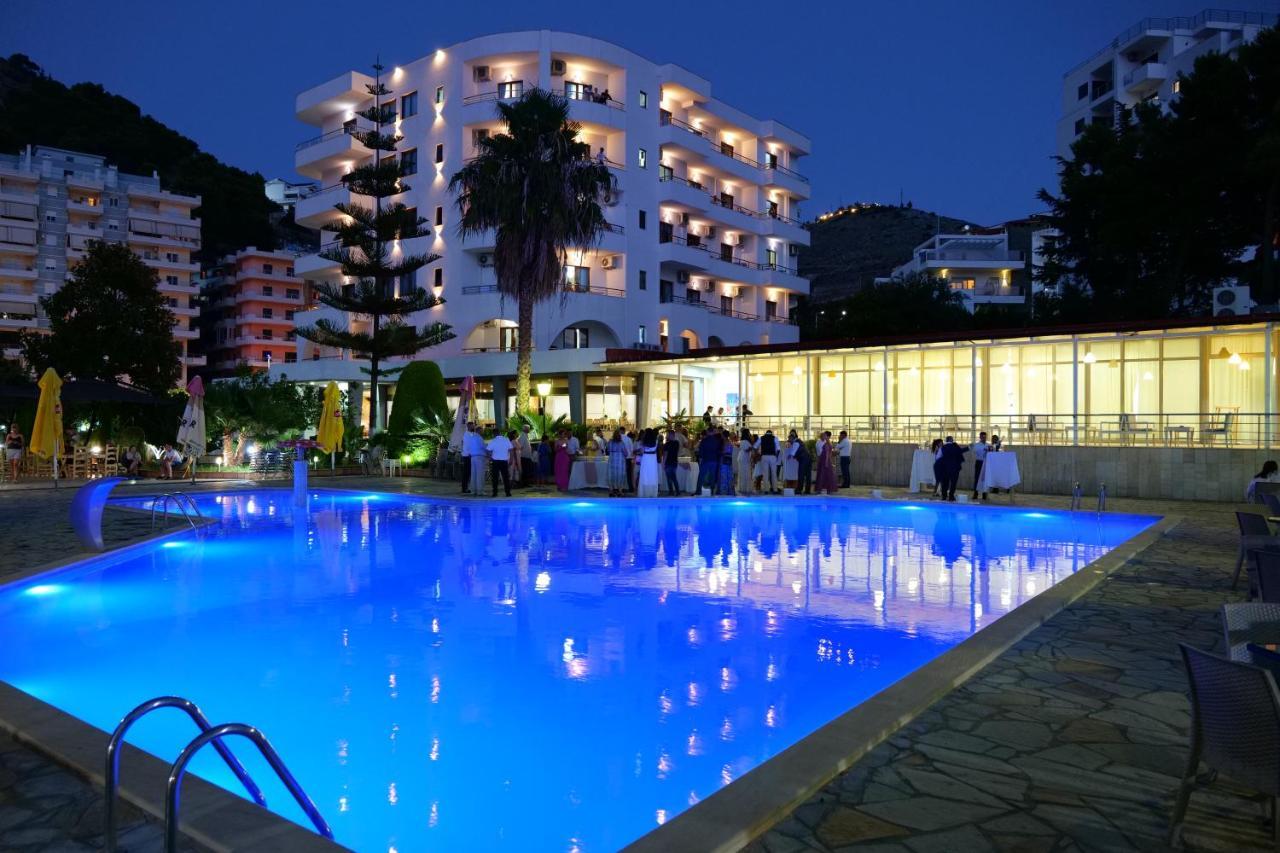 Hotel Mediterrane Sarandë 外观 照片